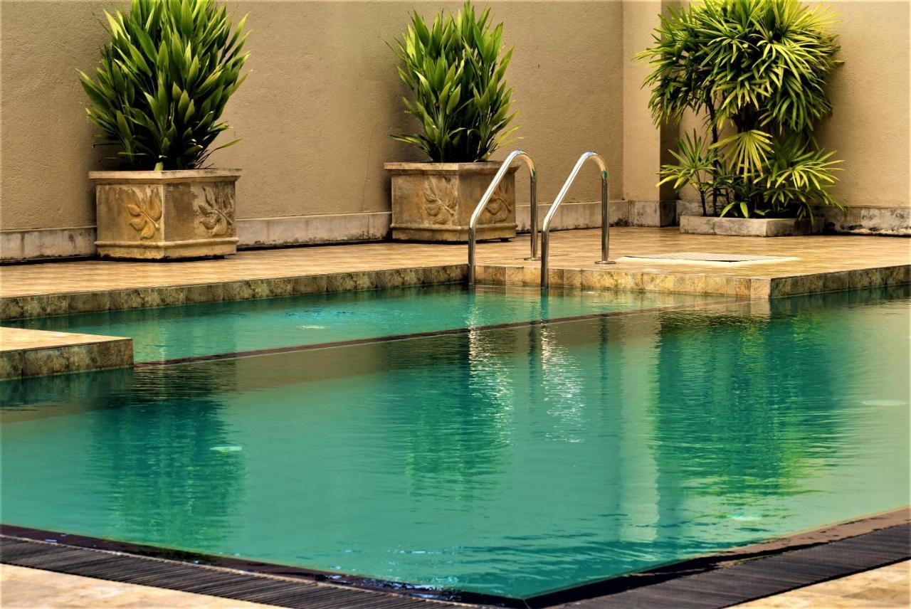 Anveela Hotel เบอร์อูวาลา ภายนอก รูปภาพ